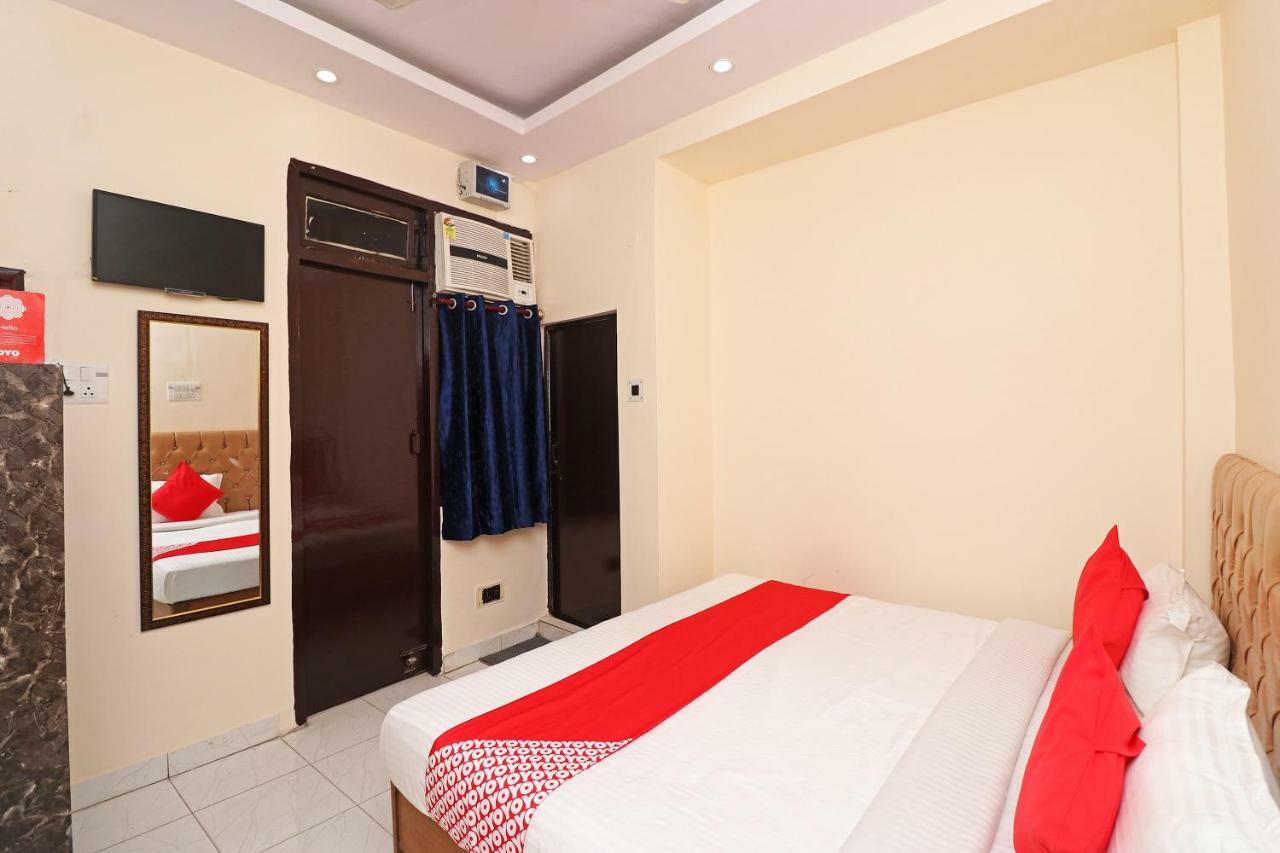 Oyo 30288 Hotel Moon Palace Lucknow Zewnętrze zdjęcie