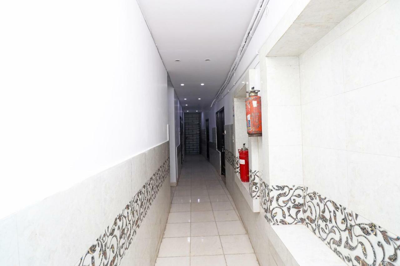 Oyo 30288 Hotel Moon Palace Lucknow Zewnętrze zdjęcie
